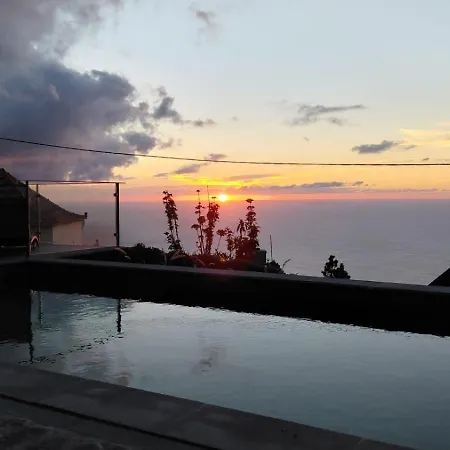 Vakantiehuis Casas Do Pargo- Casa A - Oak Tree House